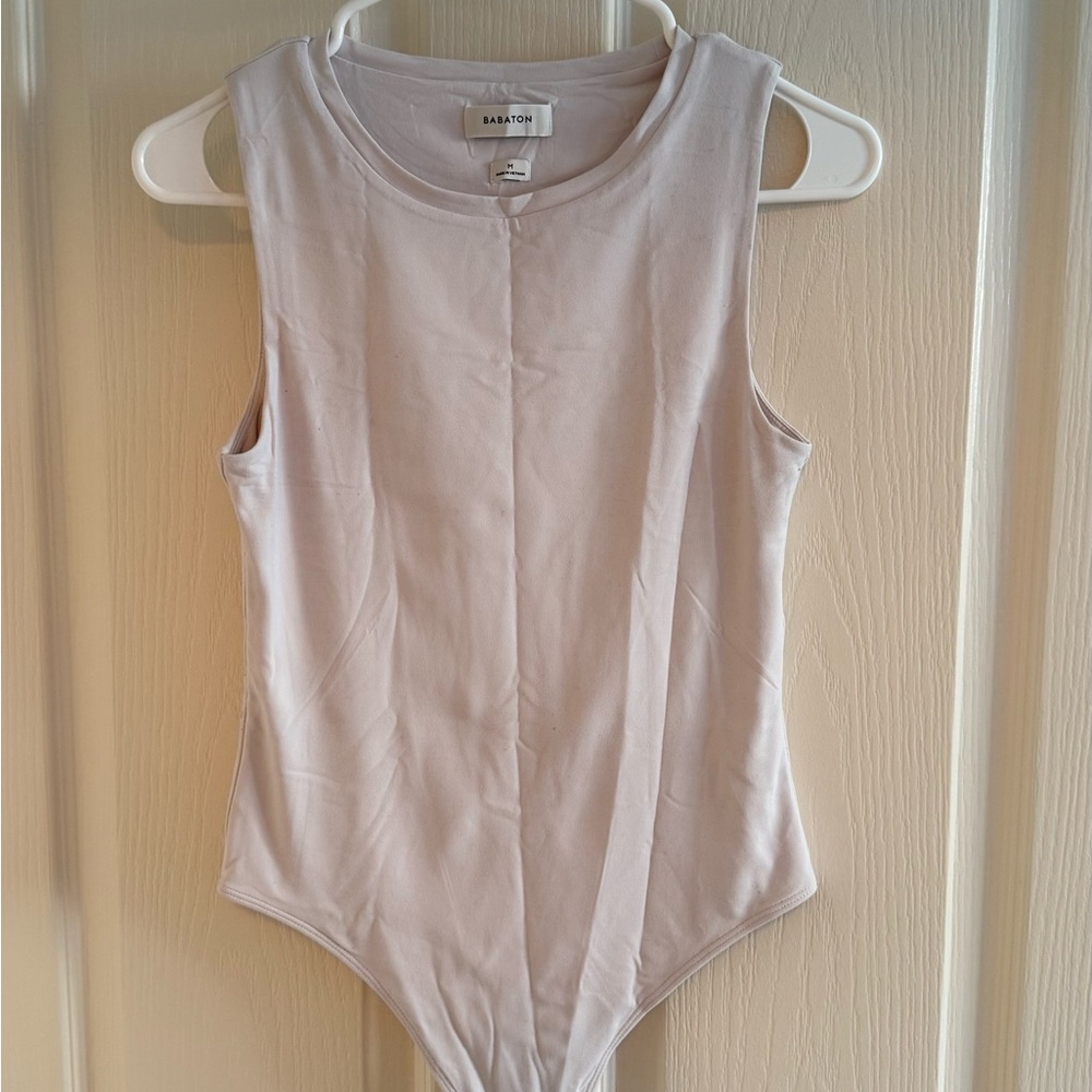 Aritzia Babaton Light Gray Sleeveless Bodysuit